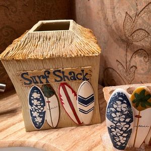 Dean Miller Bathroom, decor, beach scene, tissue and toothbrush set.